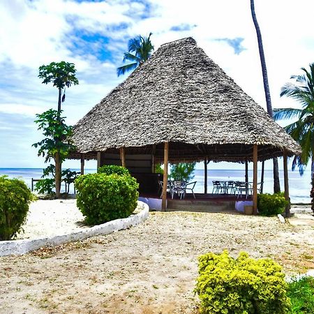 Coconut Tree Village Beach Resort Uroa Eksteriør billede